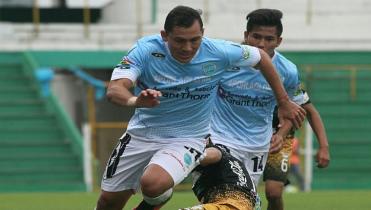 Aurora juega amistoso