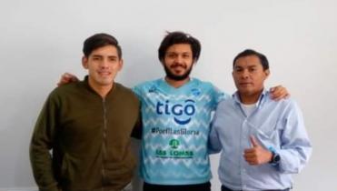 Aurora suma el primero y protesta por Cano 