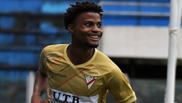 Baldivieso no descarta a Dorny