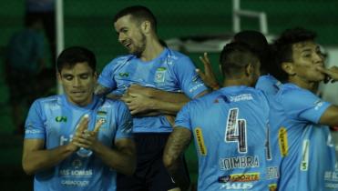 Blooming ganó en casa