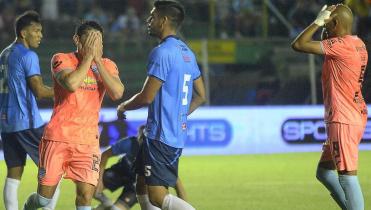 Blooming le ganó a Bolívar 