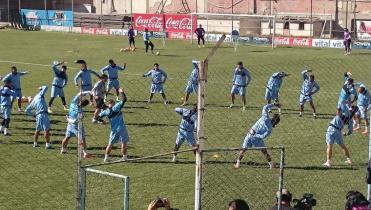 Con un delantero para la Copa
