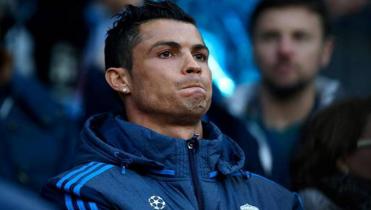 Cristiano reniega de los doctores