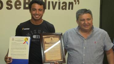 Dellien debutó con triunfo