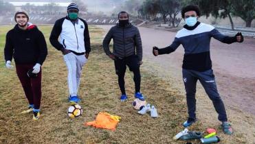 Diómedes colabora a sus jugadores