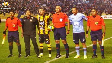 Distinción a dos caballeros del clásico