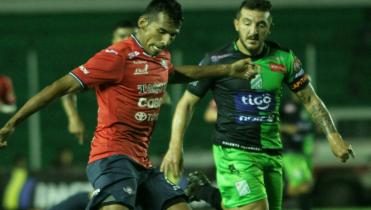 El capitán refinero regresa