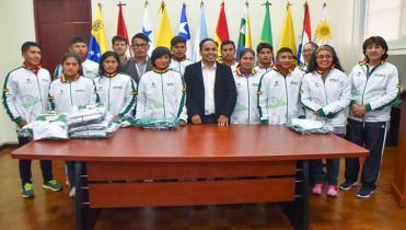 El equipo de Marcha se va a Lima