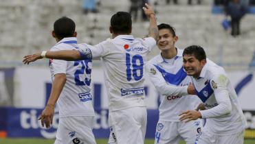 El Santo recibe a Blooming