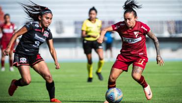 Empate en la primera final de la Liga Femenina de Fútbol Boliviano