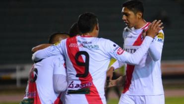 En busca del tercer partido
