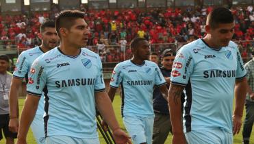 Equipo mixto ante Universitario