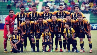 Esperan con fe
