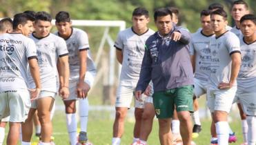 Farías se cuida y no habla de Julio