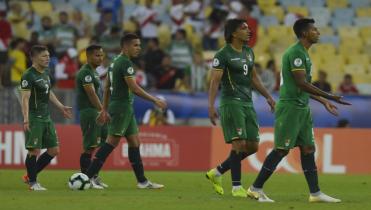 FIFA posterga la primera fecha