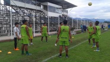 Firmes en el paro