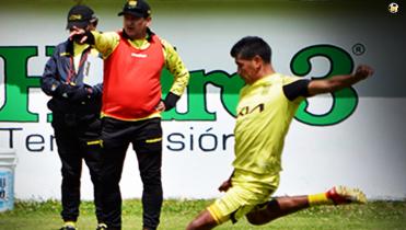 Fue domingo de presentación en Achumani