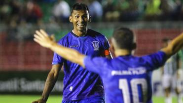 Ganó en Santa Cruz otra vez 