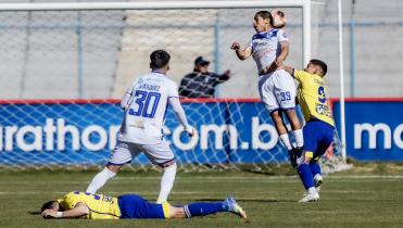 GV San José arrasa a ABB con una goleada contundente 