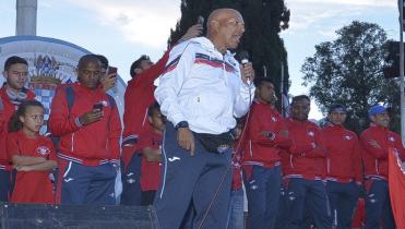 Hasta luego y gracias