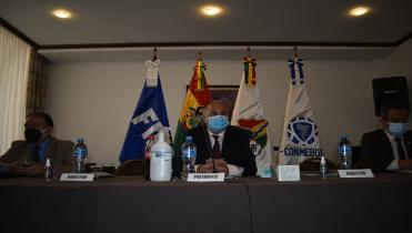 Hay que solucionar con los jugadores