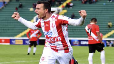 Independiente mantiene su chance 