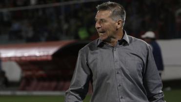 Kekes habla de pocas variantes
