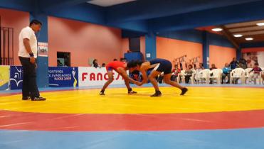 La lucha resigna sus campeonatos internacionales
