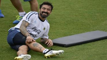 Lavezzi va con todo
