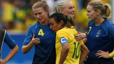 Maracanzo con vestido