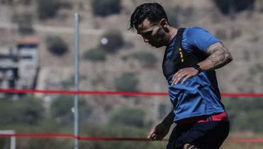 Meleán llama desde Cochabamba