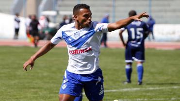 Menos tres puntos por deudor