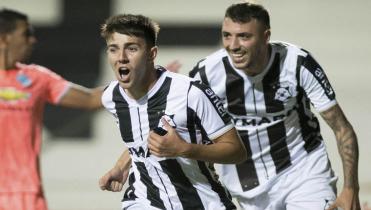 Montevideo Wanderers venció a Bolívar