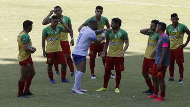 Municipal Vinto y Nacional Potosí en domingo