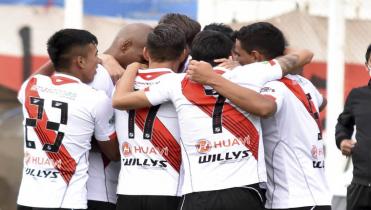 Nacional Potosí triunfó sobre Blooming