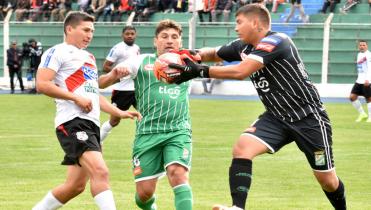 Nacional recibe a Oriente Petrolero