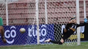 Nacional se adueña del clásico