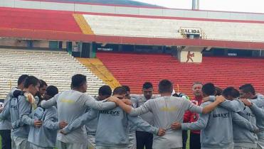 Nacional va por la clasificación