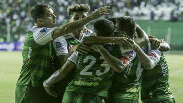 Oriente gana con susto