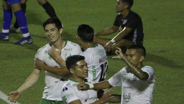 Oriente Petrolero triunfó