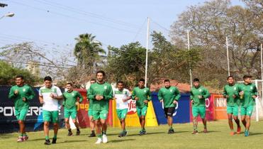 Oriente recupera un par de nombres