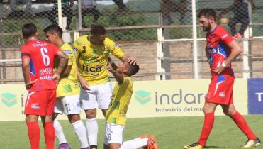 Petrolero dio un golpazo