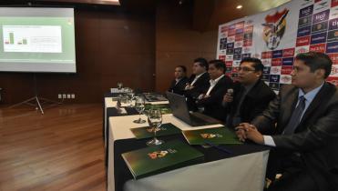 Por el Fútbol boliviano