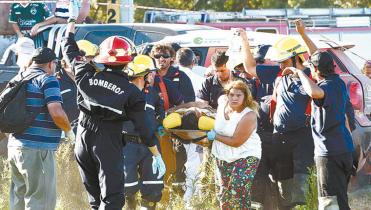 Primer accidente en el Rally Dakar 2016 deja al menos ocho personas heridas y el prólogo suspendido
