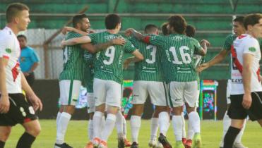 Primer triunfo de Oriente Petrolero 