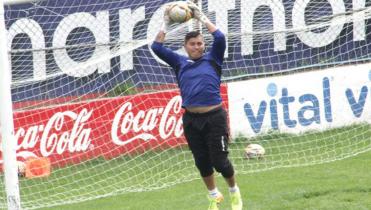 Quiñónez para el 1º de abril