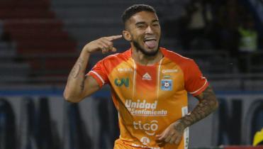 Rafinha continuará en Blooming