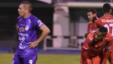 Real Potosí empató con Royal Pari 