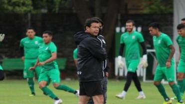 Refineros no bajan el ritmo de trabajo