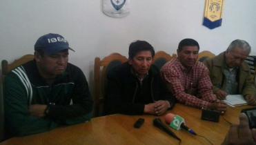 Renuncia masiva en Oruro